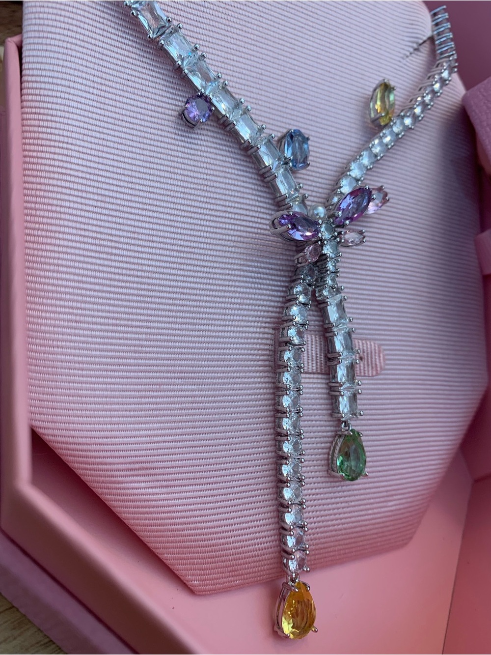 Swarovski Ariana Grande x Swarovski necklace Mixed cuts, Dragonfly, Multicolored - Picture 3 of 7